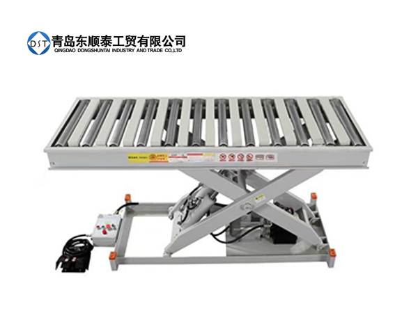 自动升降平台